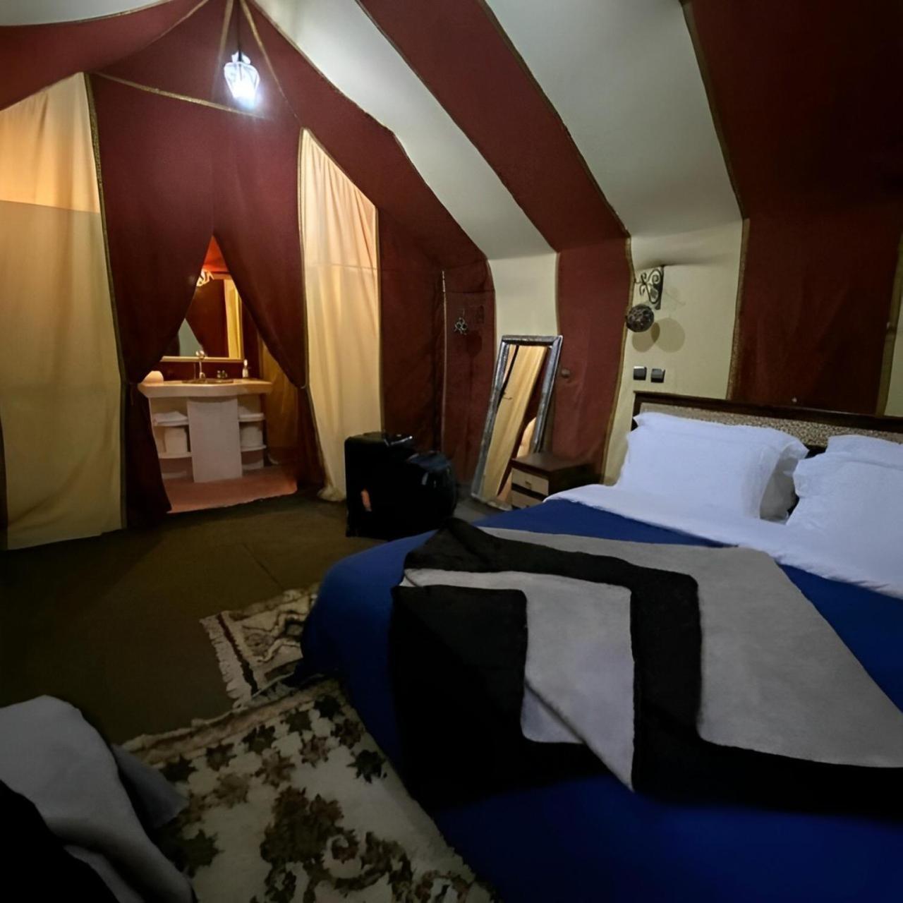 Отель Exceptional Luxury Camp Мерзуга Экстерьер фото
